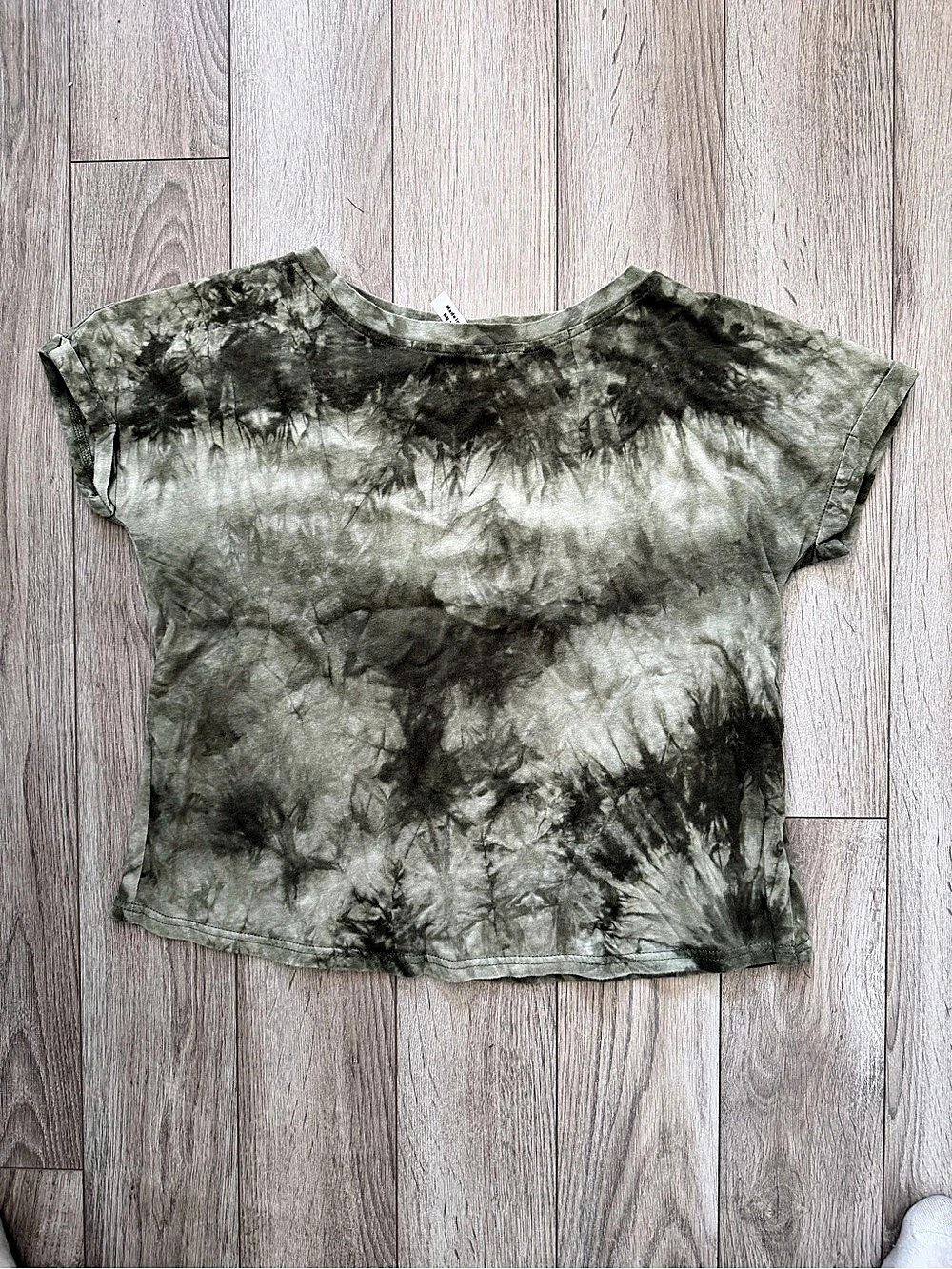 ePretty Tie-Dye Short Sleeve Top in Green Size Small